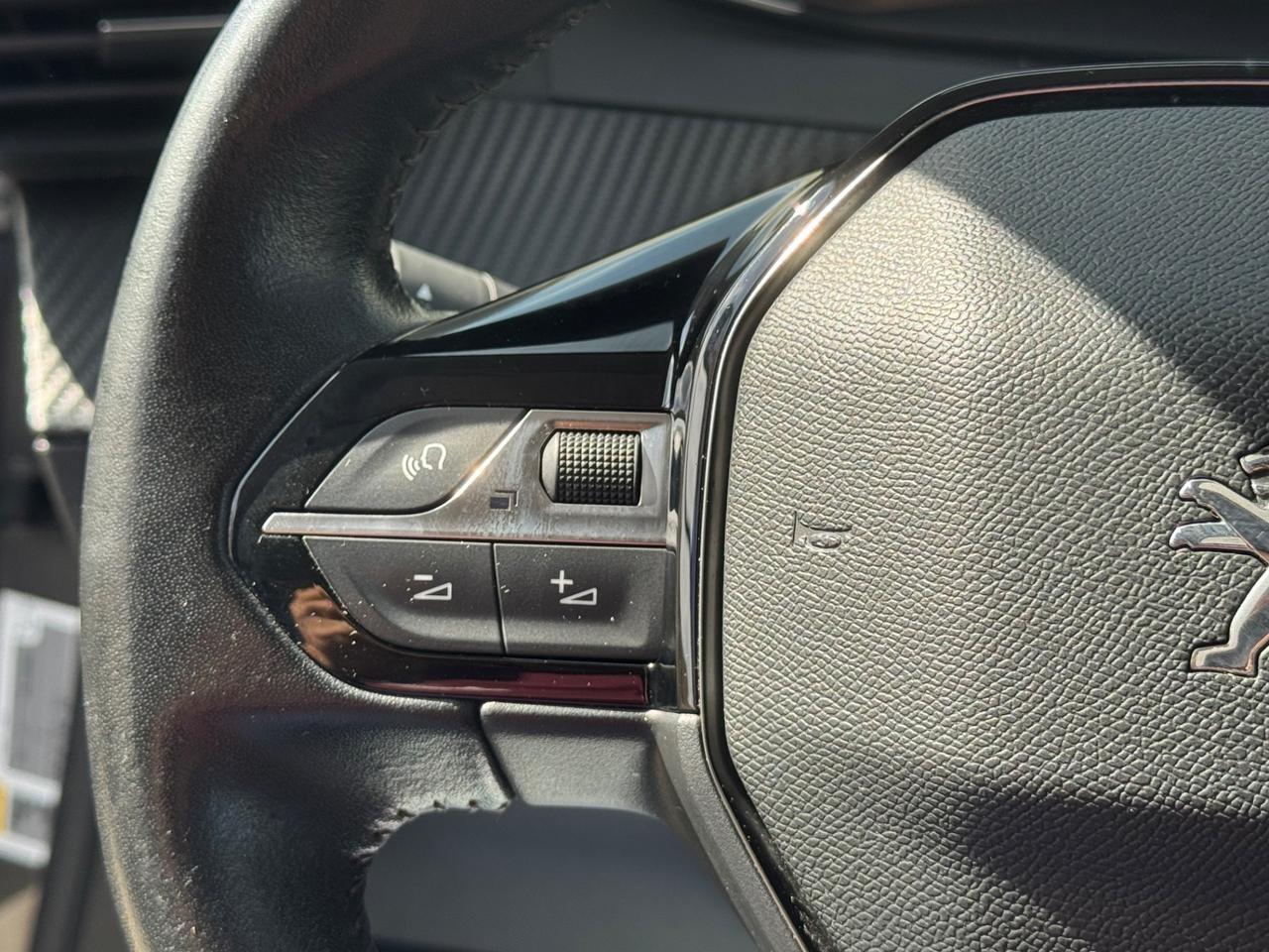PEUGEOT 2008 1.5 BLUEHDI 110 CV N1 ALLURE FULL IVA