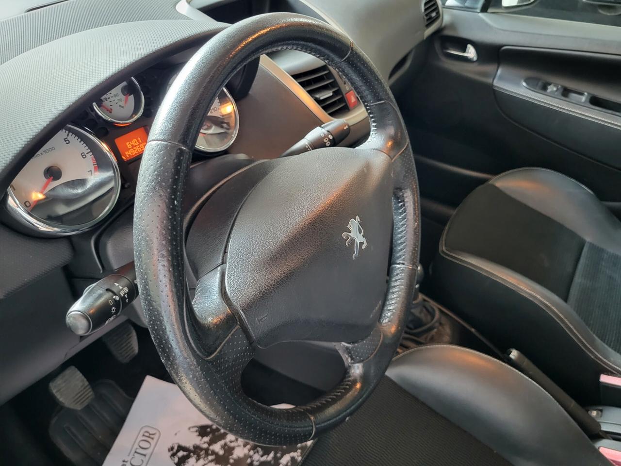 Peugeot 207 1.6 VTi 120CV SW Outdoor GPL