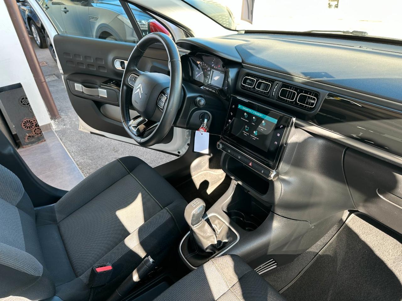 Citroen C3 1.2 puretech Shine s&s 83cv