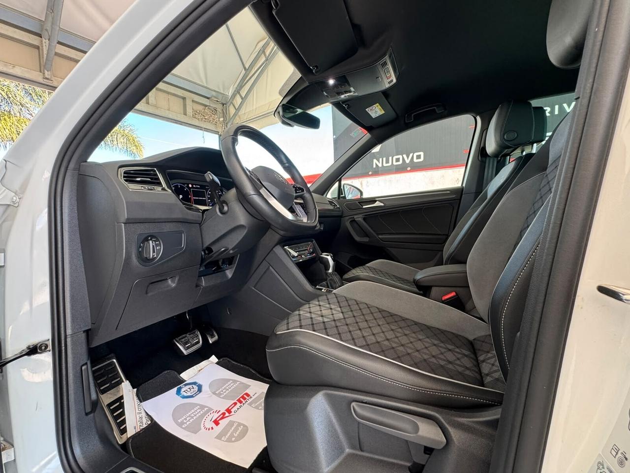 Volkswagen Tiguan 2.0 TDI 150 CV SCR DSG R-Line