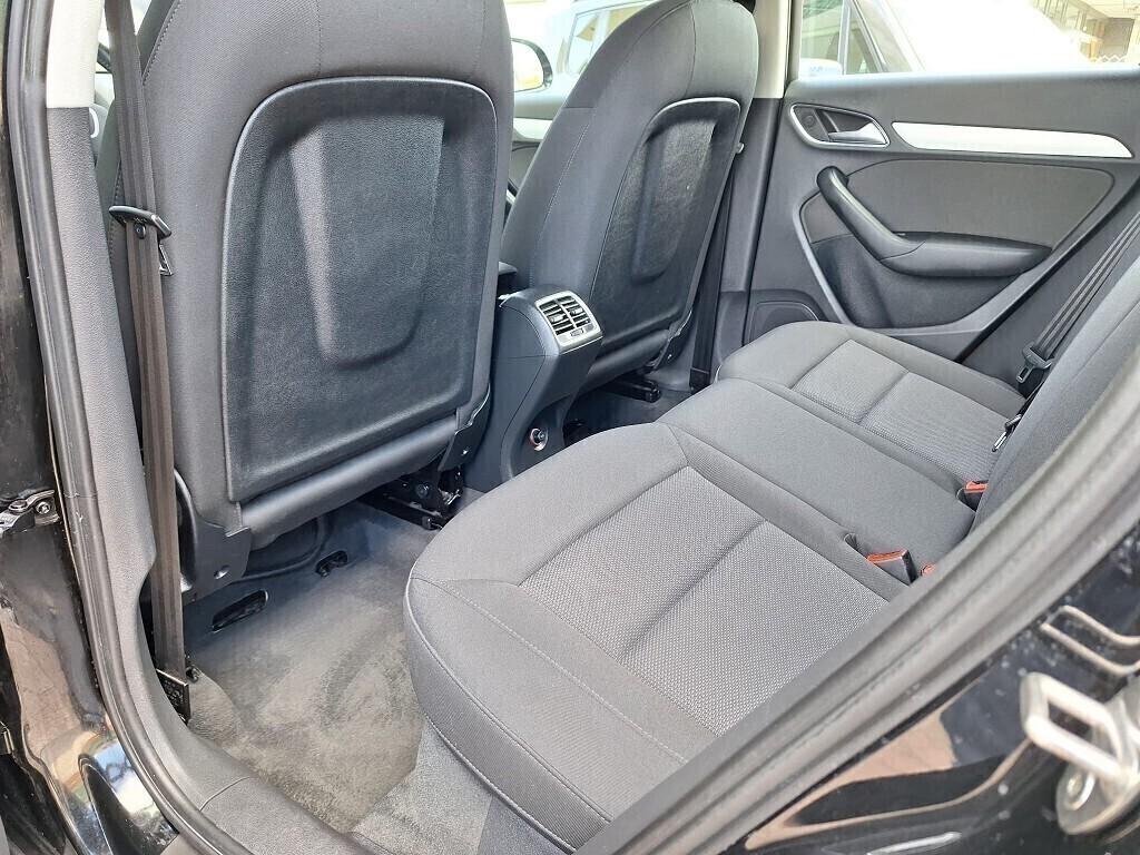 Audi Q3 2.0 TDI 150 CV quattro Business