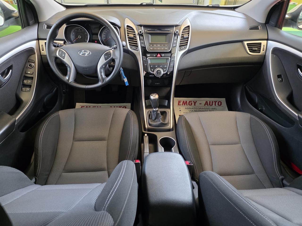 Hyundai i30 1.4 benzina