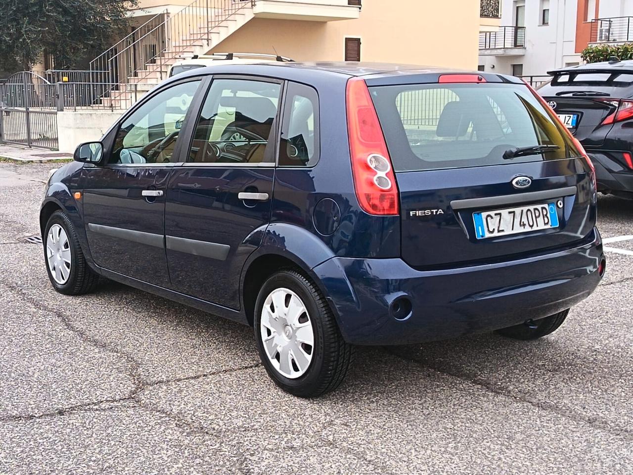 Ford Fiesta 1.2 16V 5p. Ghia NEOPATENTATI KM ORIGINALI EURO4