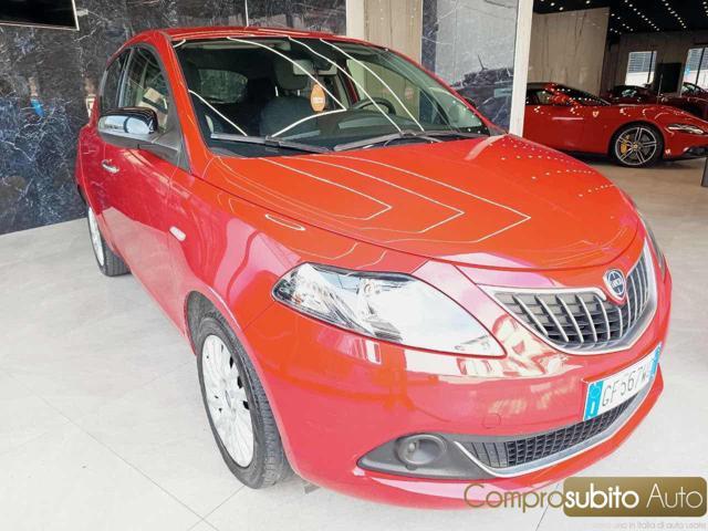 LANCIA Ypsilon 1.0 FireFly 5 porte S&S Hybrid Ecochic Gold