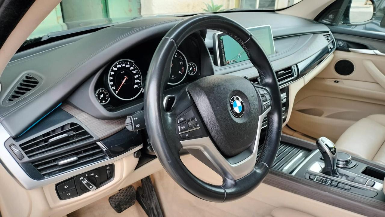 Bmw X5 xDrive30d 258CV Business