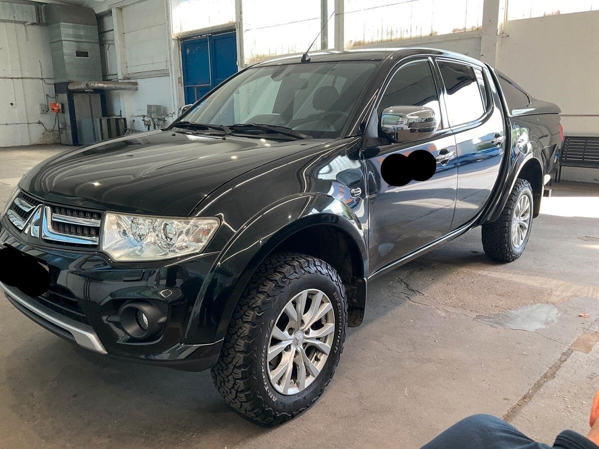 Mitsubishi L200 2.5 DI-D Double Cab Intense