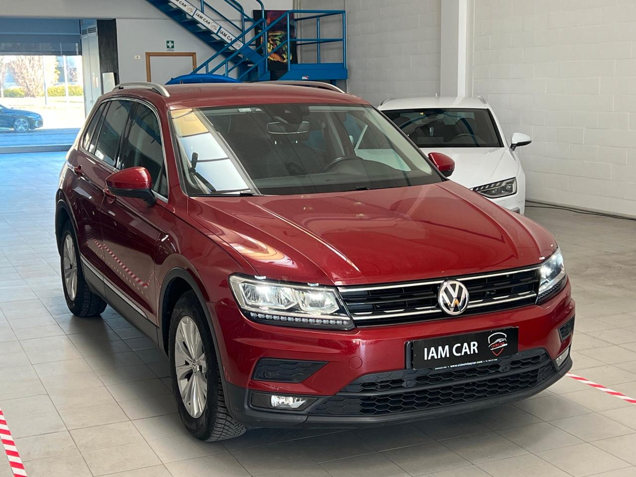 Volkswagen Tiguan 2.0 TDI SCR DSG 4MOTION Business BMT