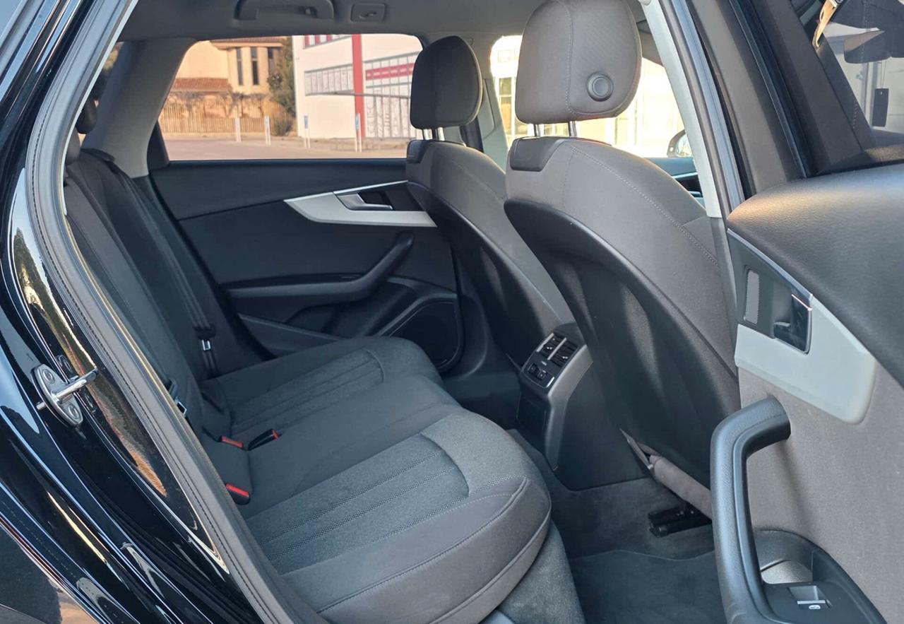 Audi A4 Avant 2.0 TFSI S tronic g-tron Business Sport