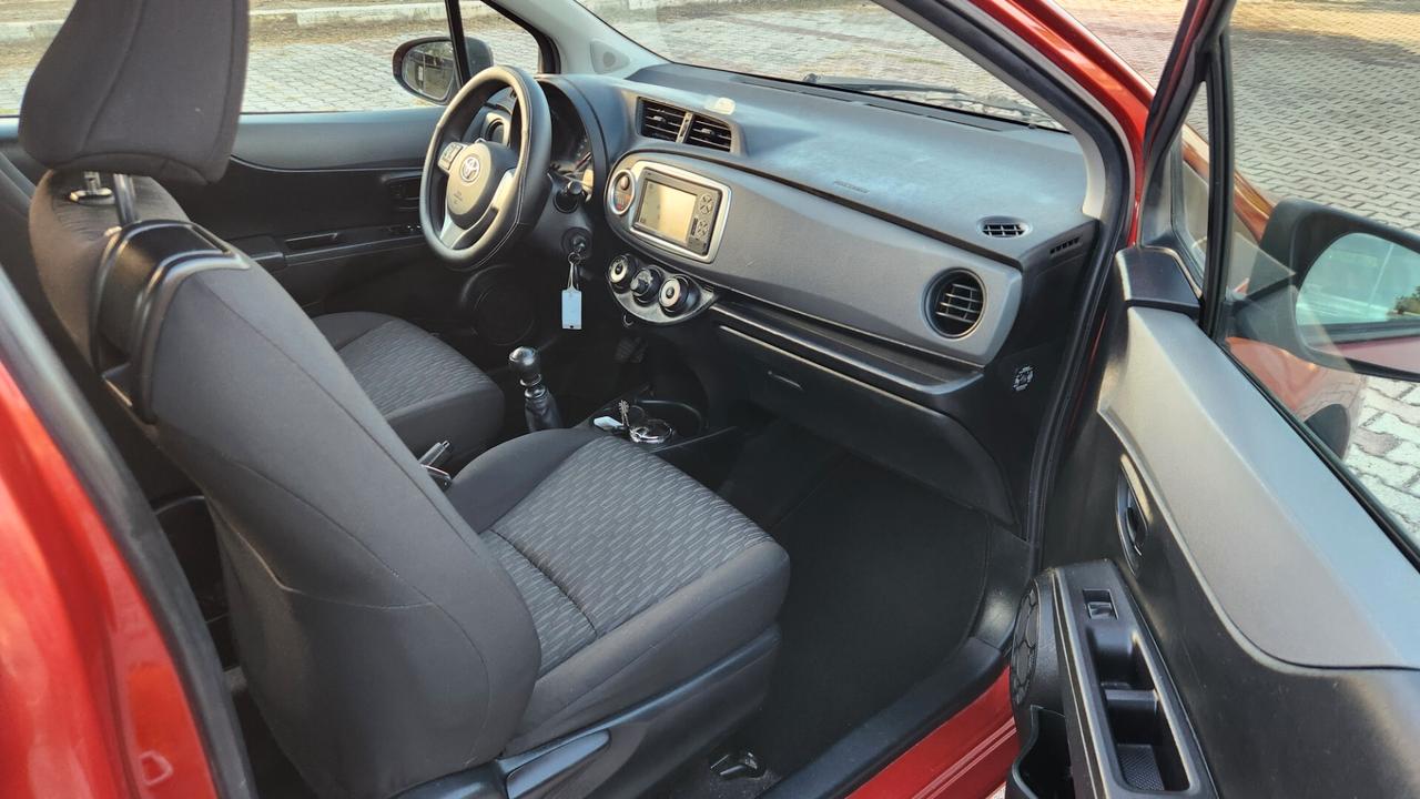 Toyota Yaris 1.4 D-4D 3 porte Lounge