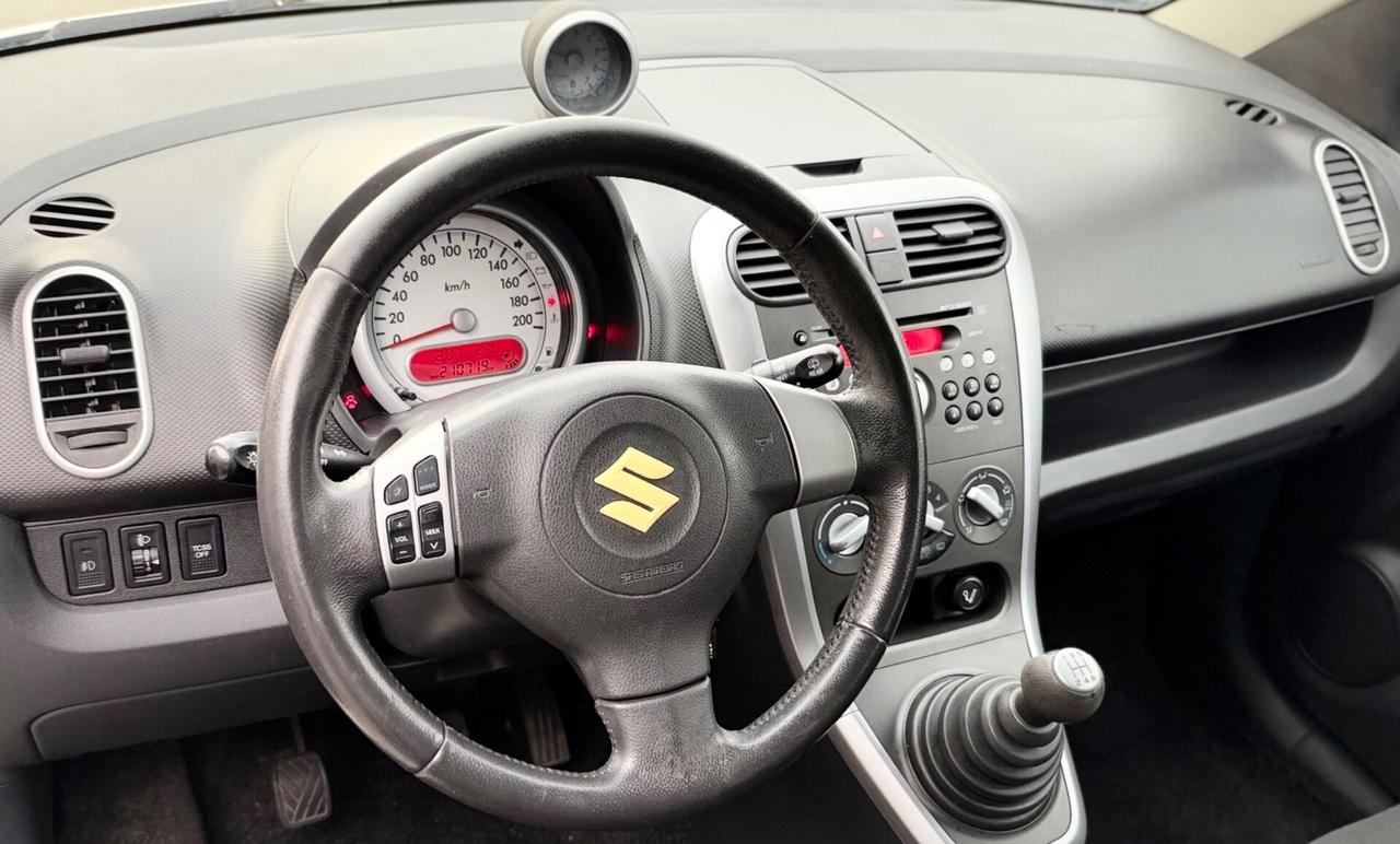 Suzuki Splash 1.0 Benzina 65 Cv