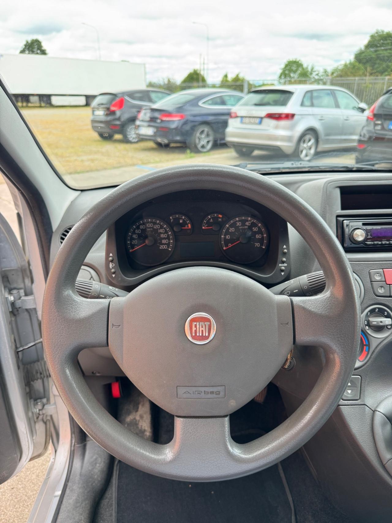 Fiat Panda 1.2 Dynamic si neopatentati