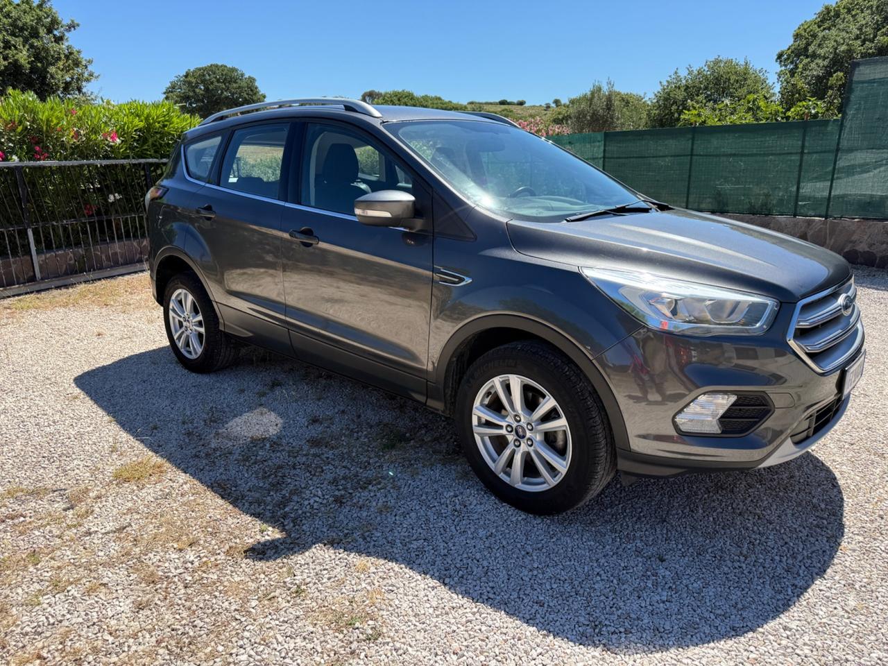 Ford Kuga 1.5 TDCI 120 CV S&S 2WD Business