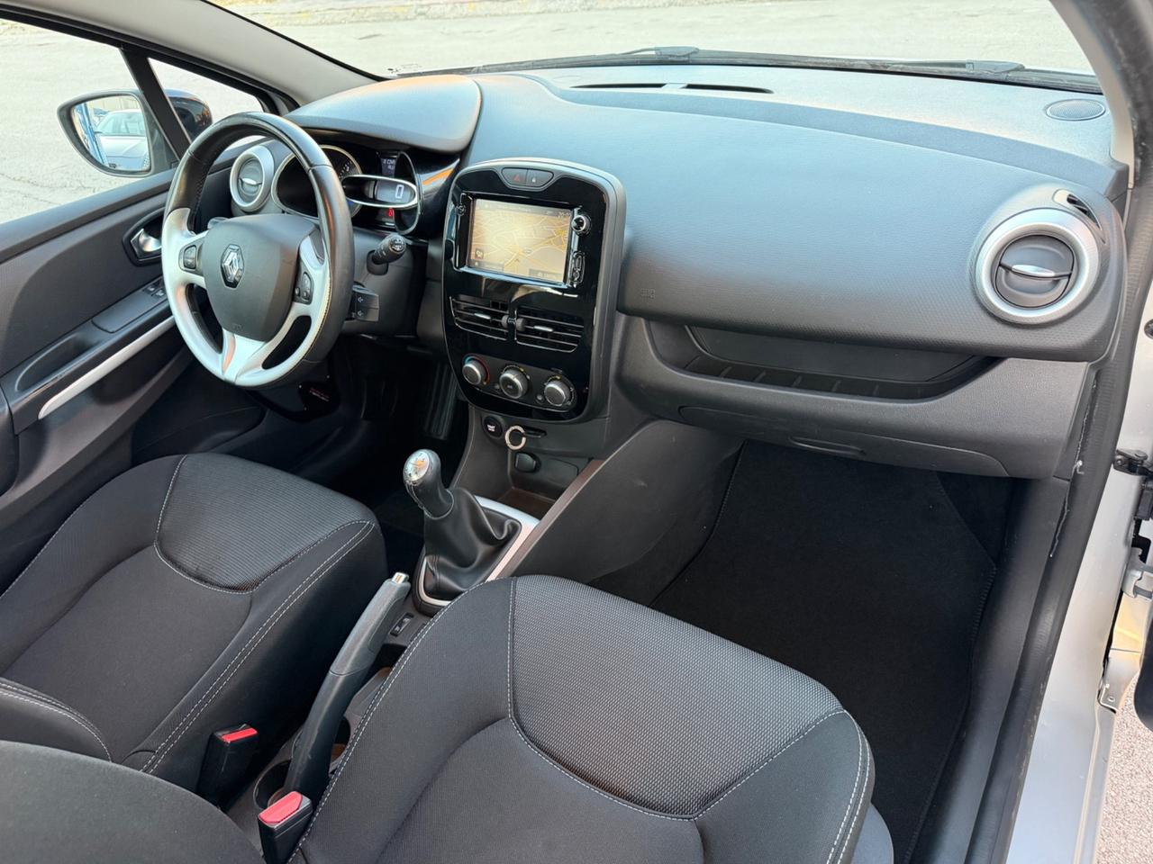Renault Clio 1.5 dci 75 cv 2016 Navig Retrocamera
