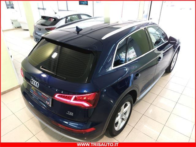 AUDI Q5 40 2.0 TDI S-Tronic Quattro Business Sport (NAVI)