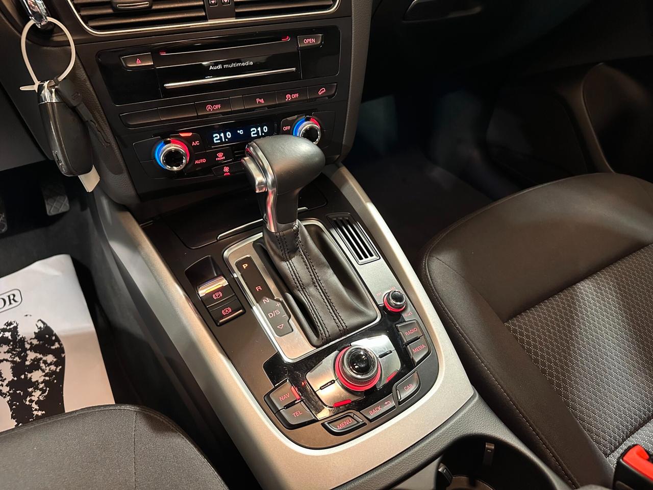 Audi Q5 2.0 TDI diesel quattro S tronic - S line E6