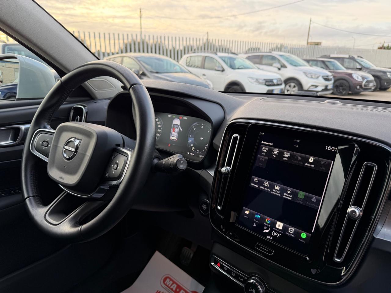 VOLVO XC40 2.0 D3 150CV MANUALE FULL LED MY20