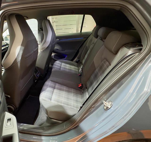 VOLKSWAGEN Golf 2.0 TDI DSG GTD