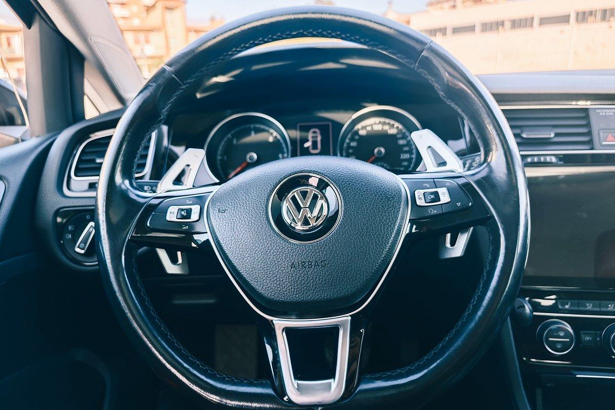 VOLKSWAGEN Golf 2.0 TDI DSG 5p. Highline BlueMotion Technology