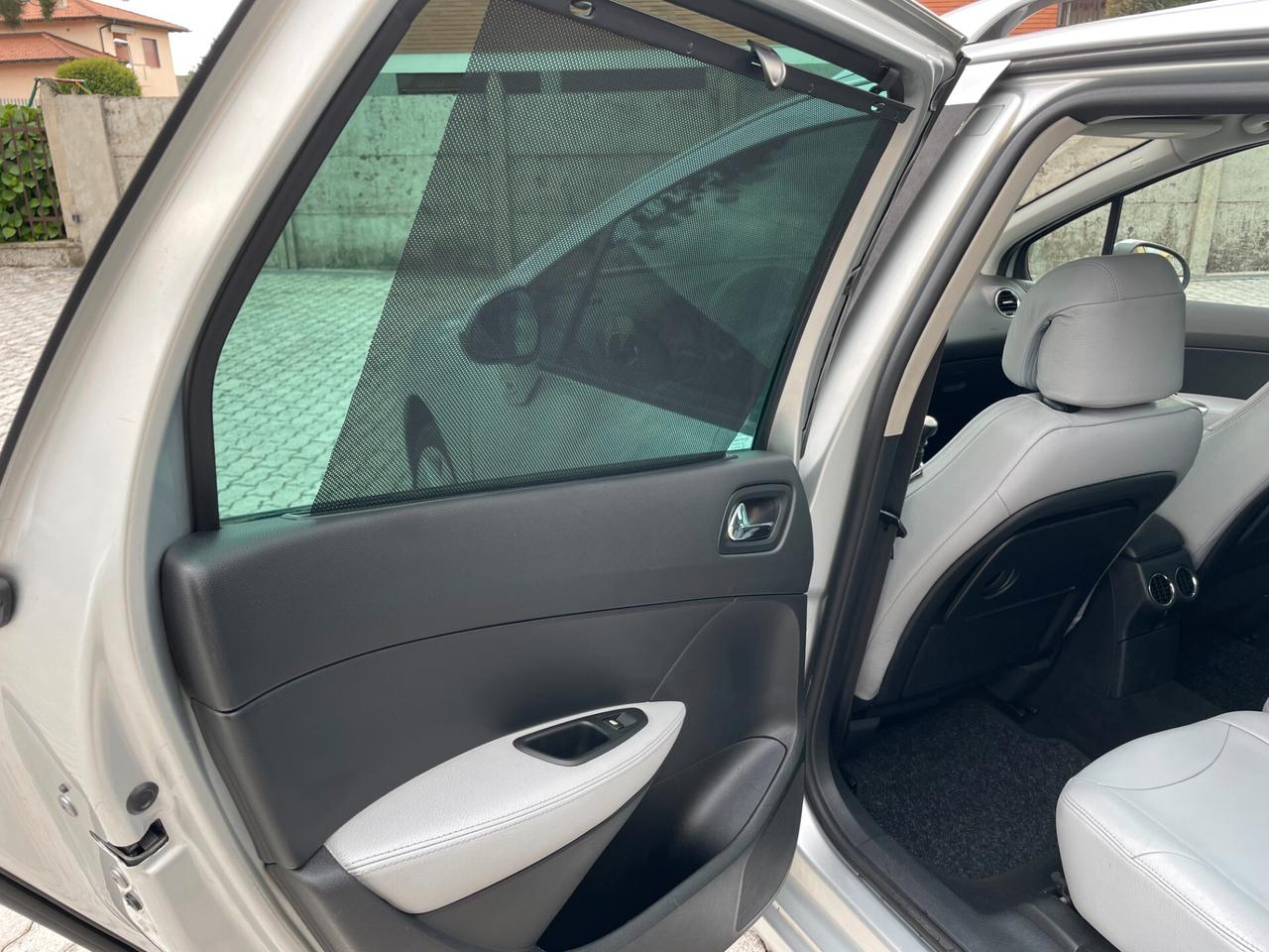 Peugeot 308 1.6 HDi 110CV SW Ciel Premium