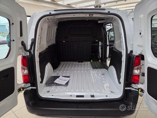 FIAT Doblo Dobl 1.5 BlueHdi 100CV-3 POSTI/RADIO