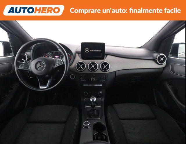 MERCEDES-BENZ B 180 d Business