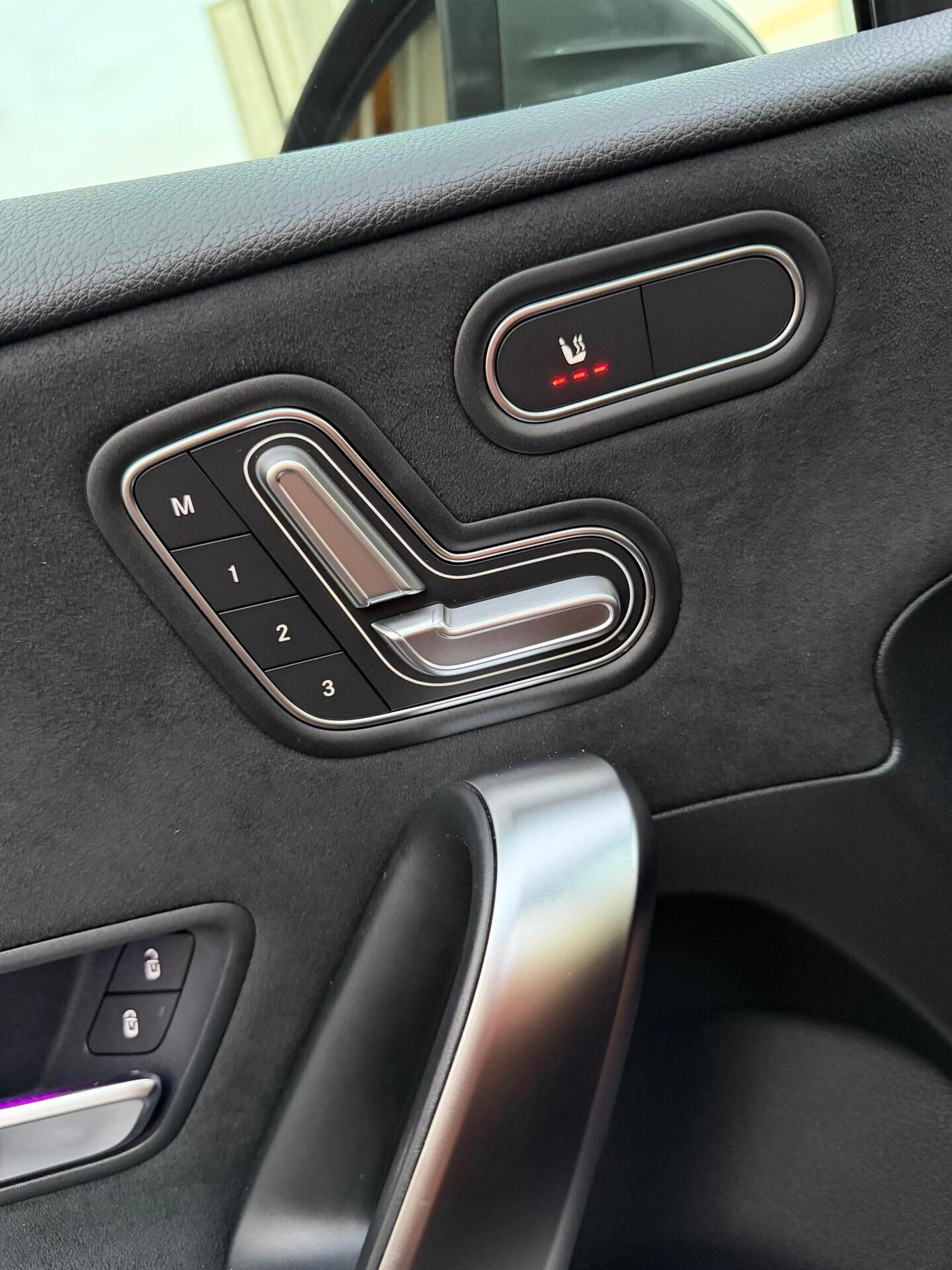 Mercedes Classe A 200D 150CV PREMIUM AMG