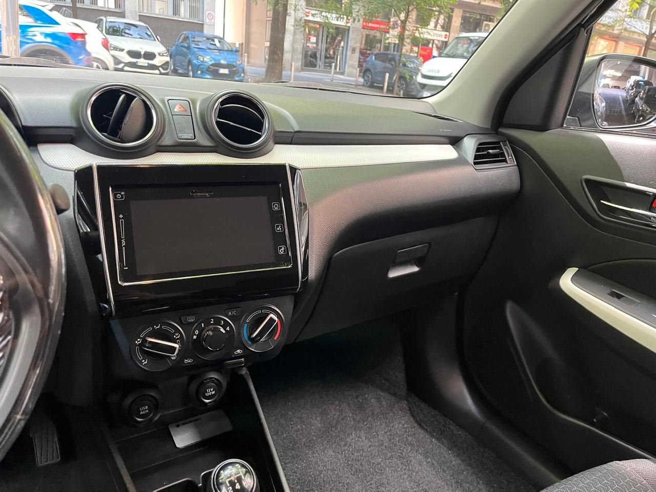 Suzuki Swift 1.2 Hybrid Cool