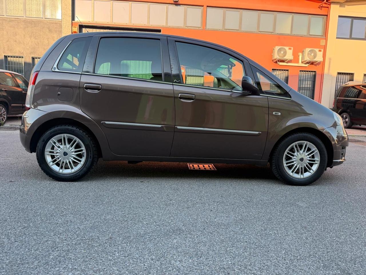 Lancia MUSA 1.4 16V Gold