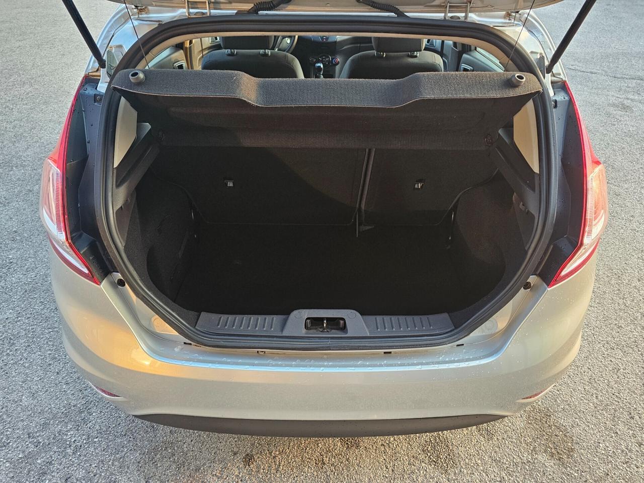 Ford Fiesta 1.2 60CV 5 porte - Neopatentati