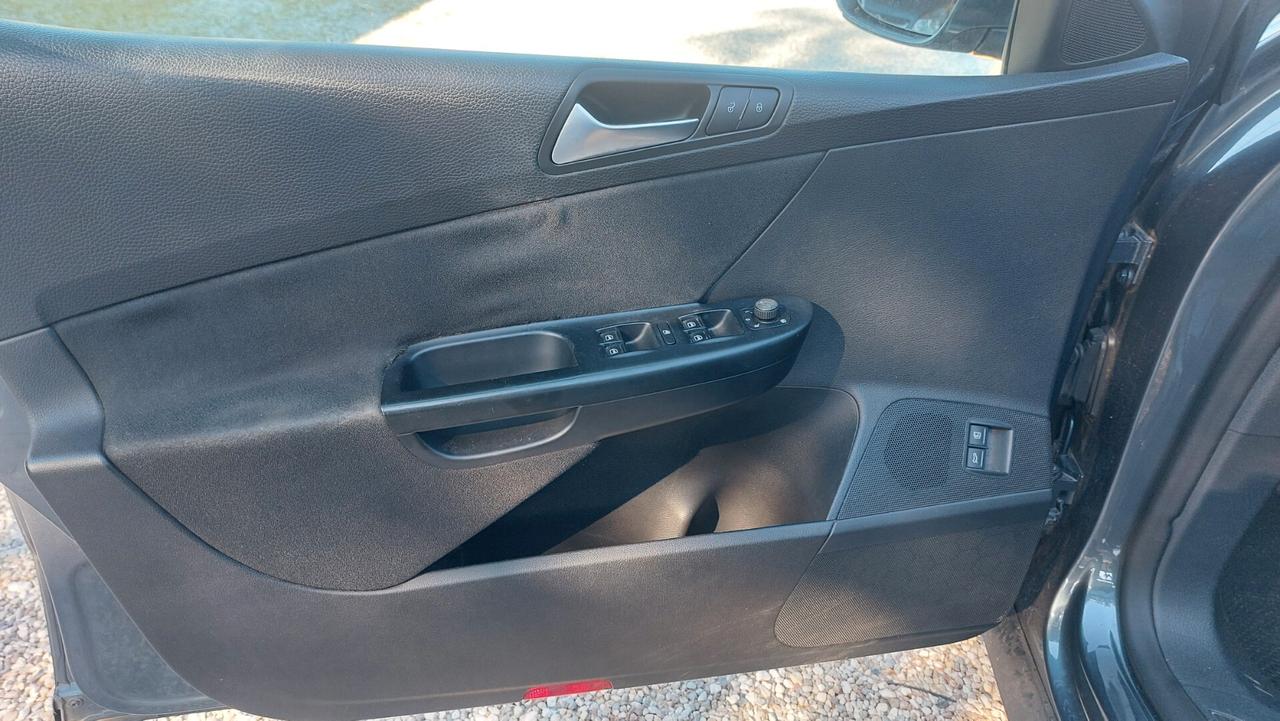 Volkswagen Passat 1.4 16V TSI Var. Comf. EcoFuel