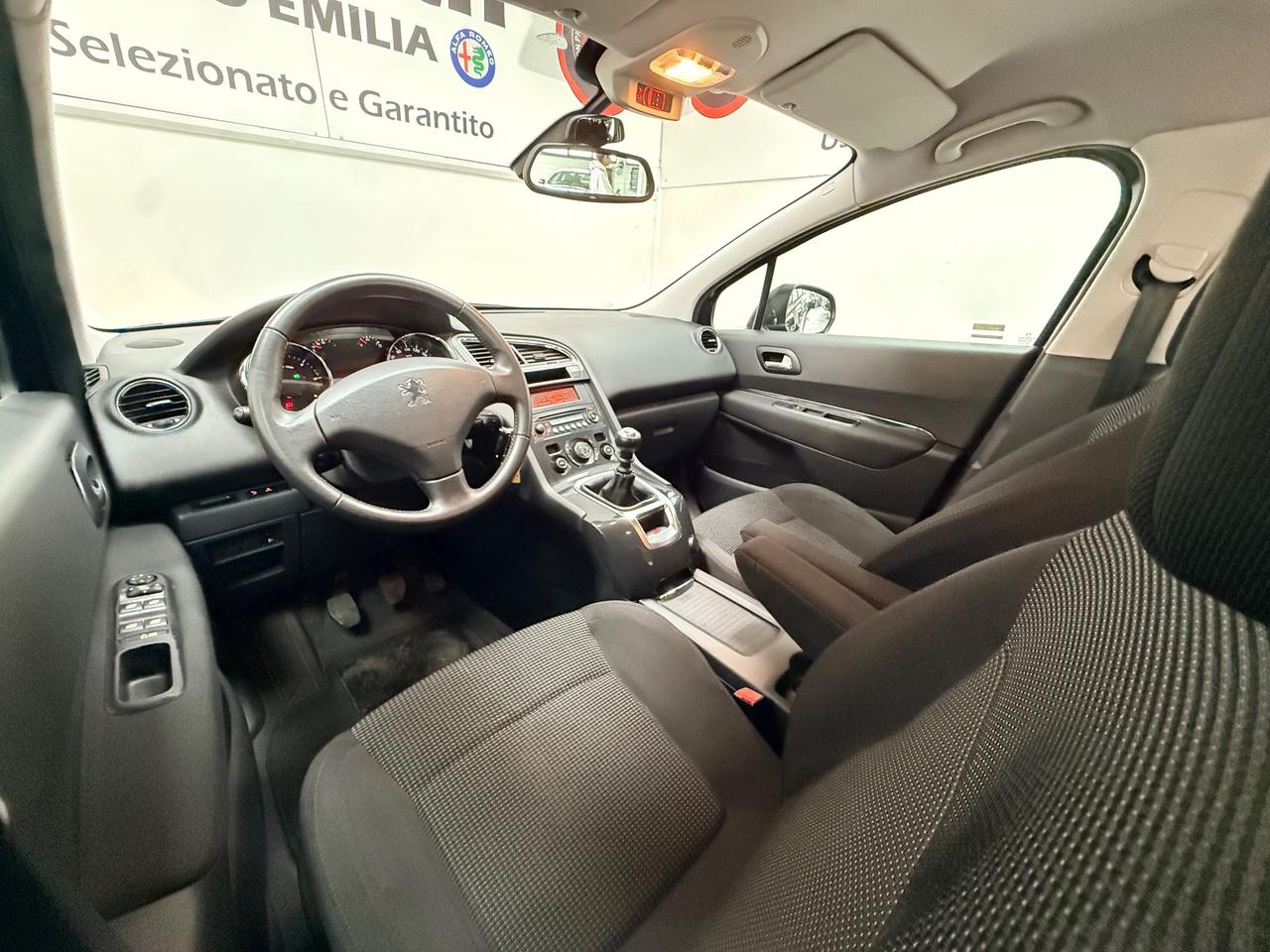 Peugeot 5008 1.6 HDi 112CV Business 5P. 04/2011 EURO 5 NEOPATENTATI