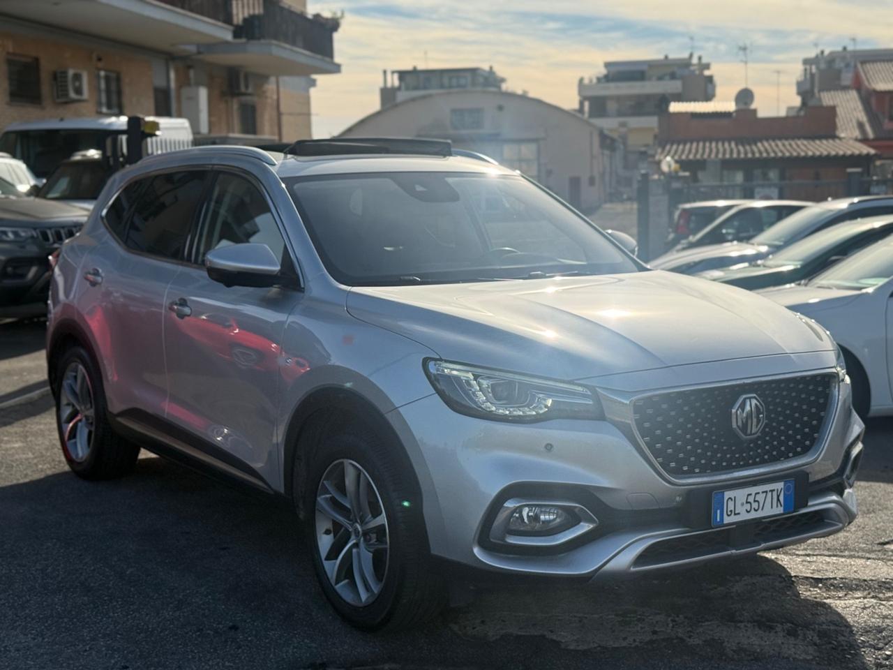 MG HS 1.5 t Luxury Automatica Tetto km: 30.261