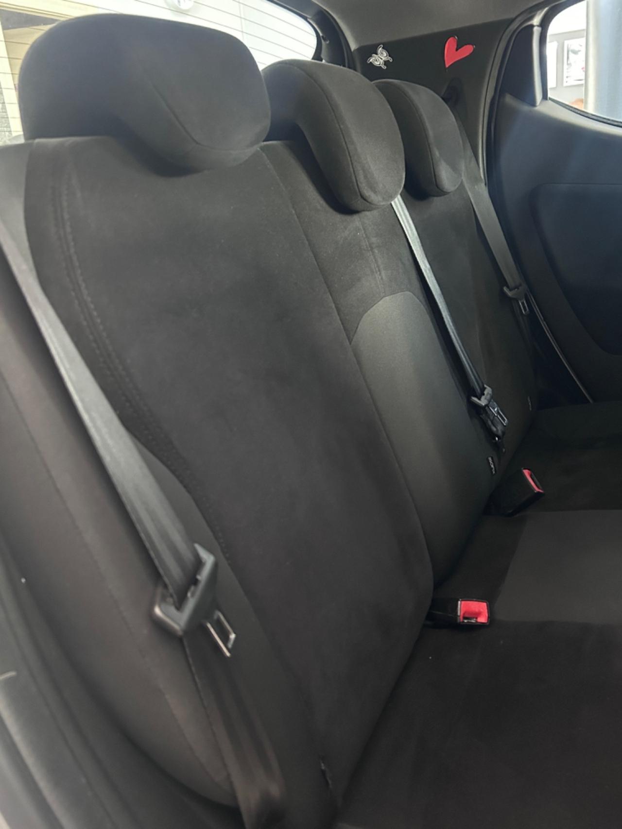 Lancia Ypsilon 1.3 MJT 16V 95 CV 5 porte S&S Gold
