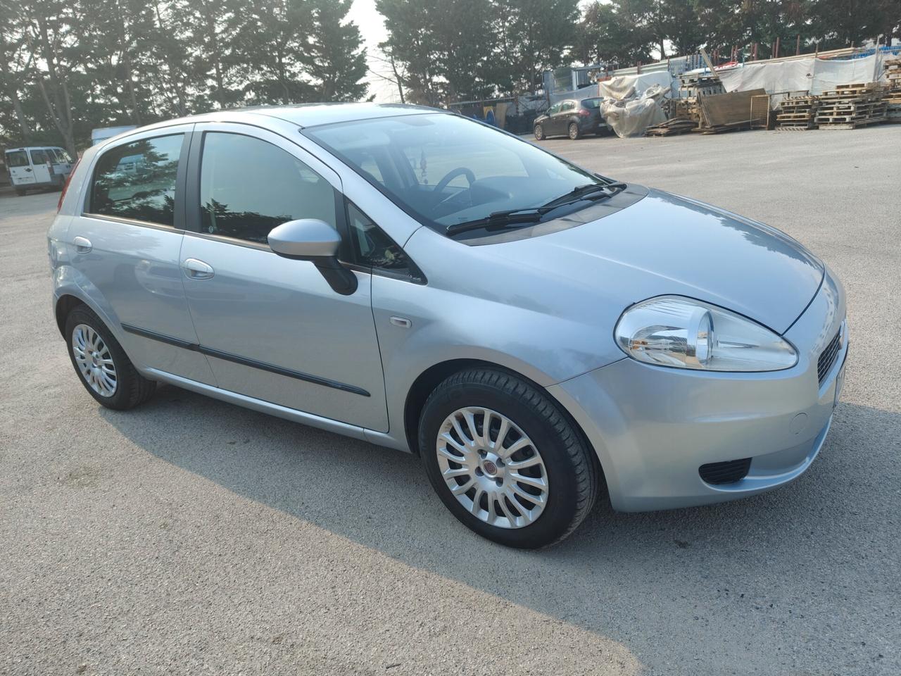Fiat Grande Punto 1.3 MJT 90 CV 5 porte Dynamic