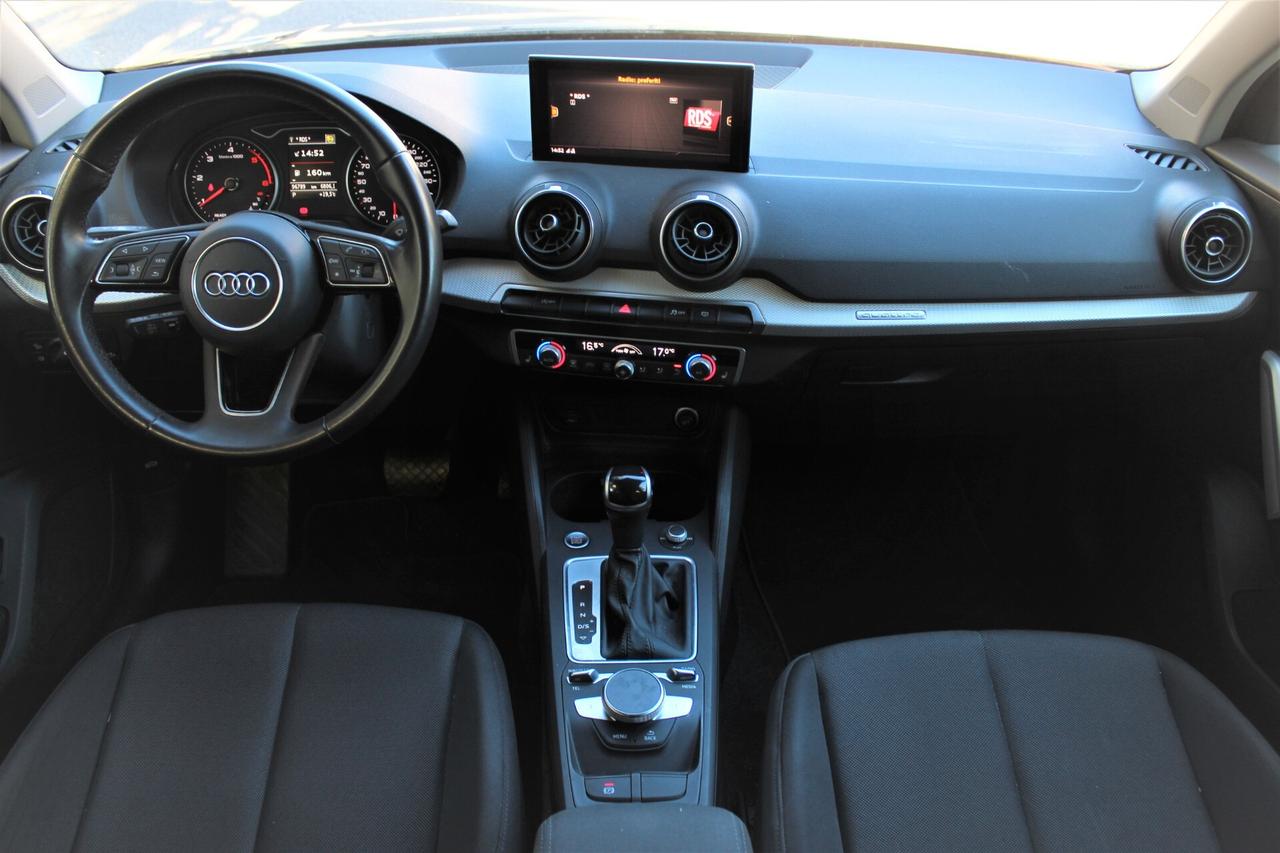 Audi Q2 35 TDI quattro S tronic Business