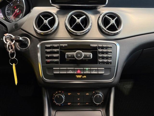 Mercedes-benz GLA 180 d Automatic Enduro