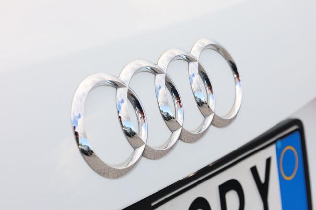 AUDI Q3 35 TFSI S tronic Business Advanced