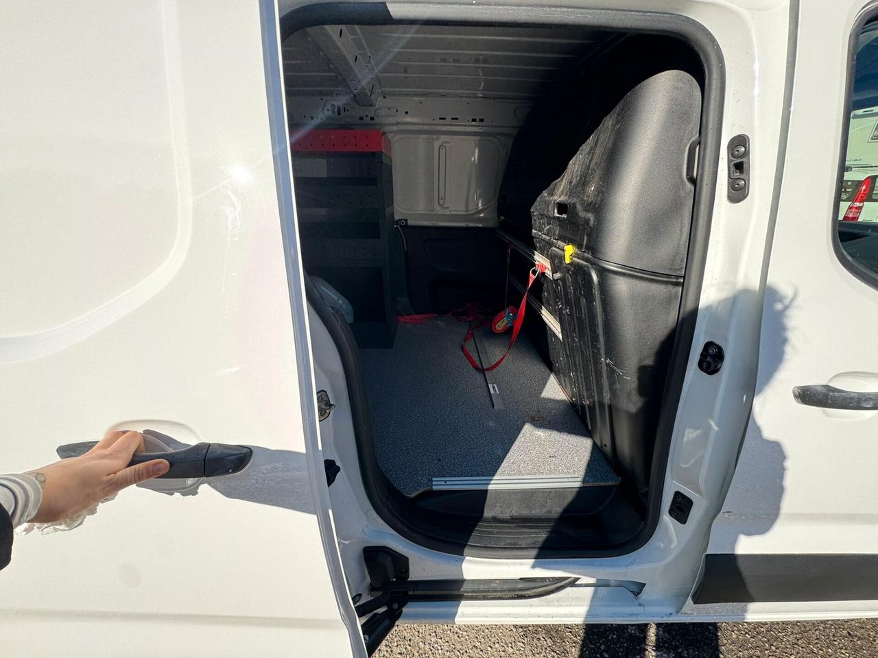 Peugeot Partner BlueHDi 100 S&S PL Furgone Pro