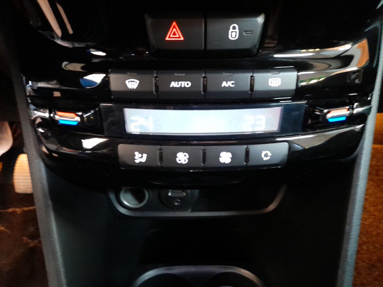 Peugeot 2008 PureTech 82 Allure