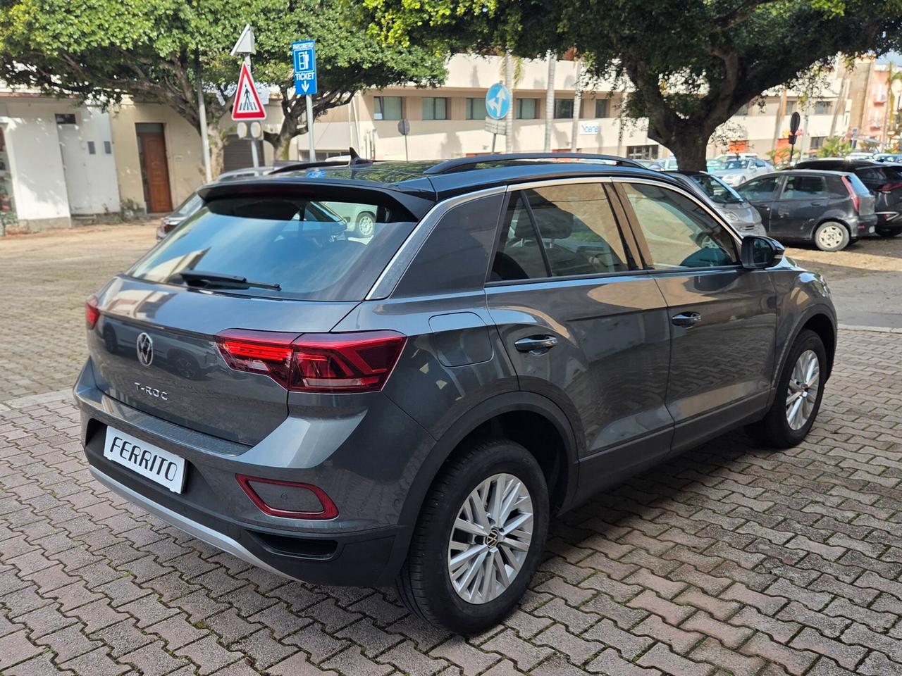 VOLKSWAGEN T-ROC 2.0 TDI 116 cv LIFE