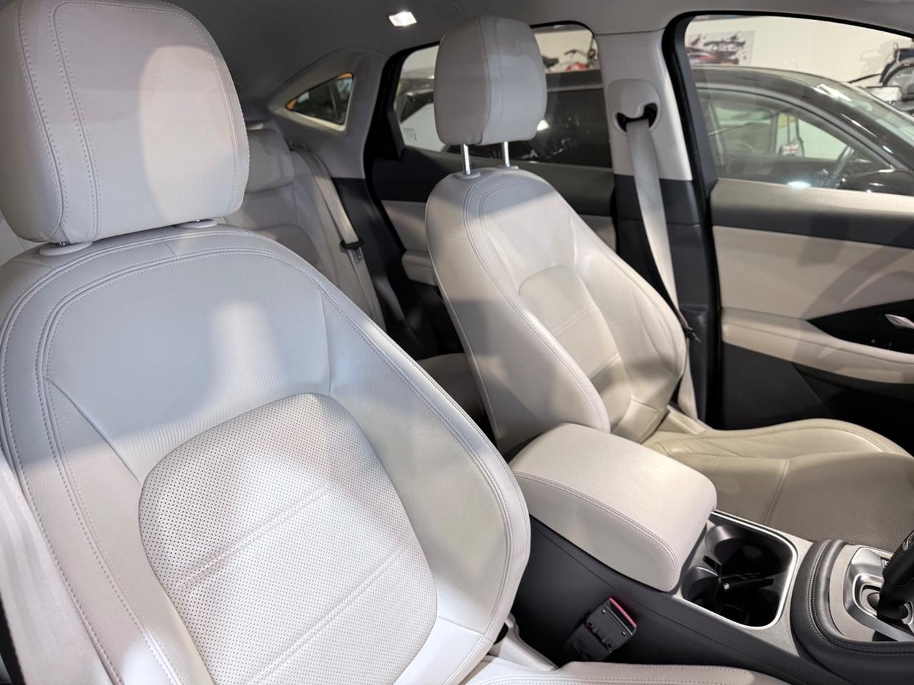 Jaguar E-Pace 2.0D 150 CV R-Dynamic S