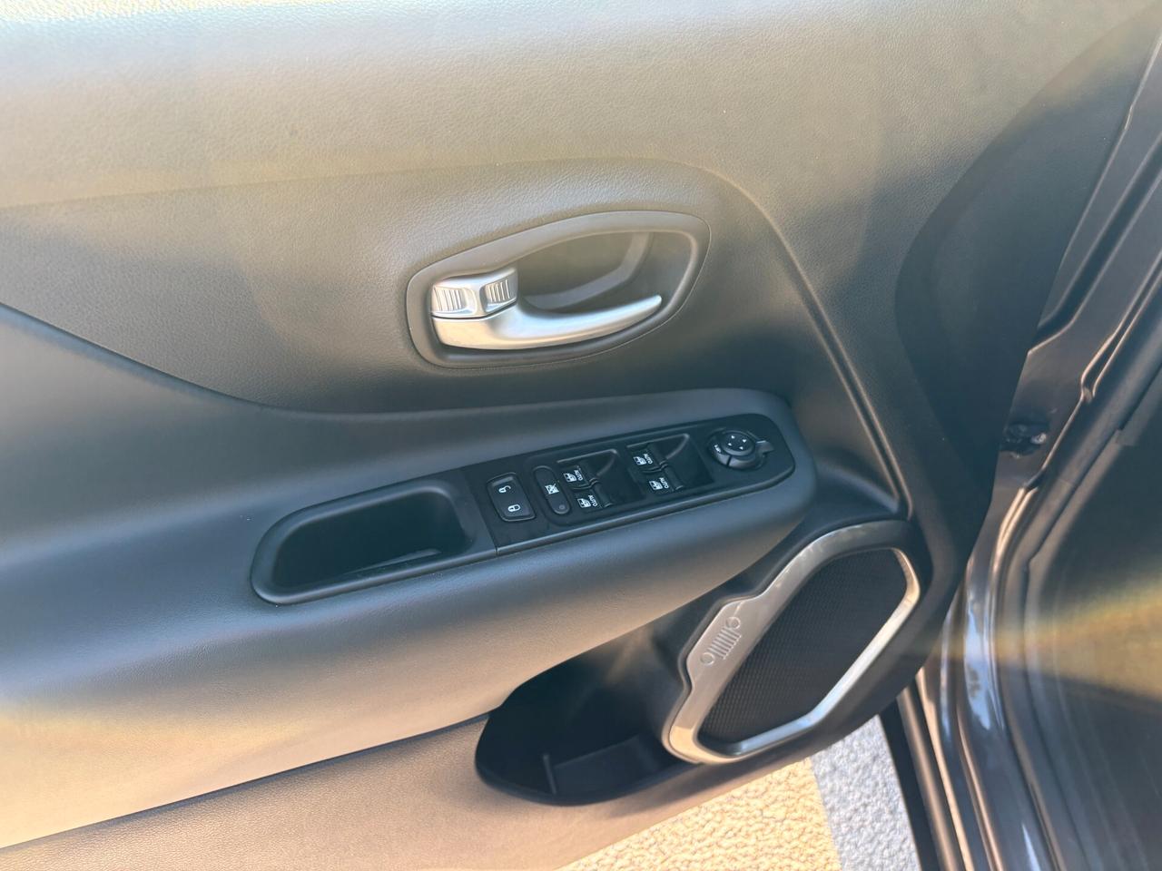 Jeep Renegade 1.6 Mjt 130 CV BLACKLINE KM CERTIFICATI