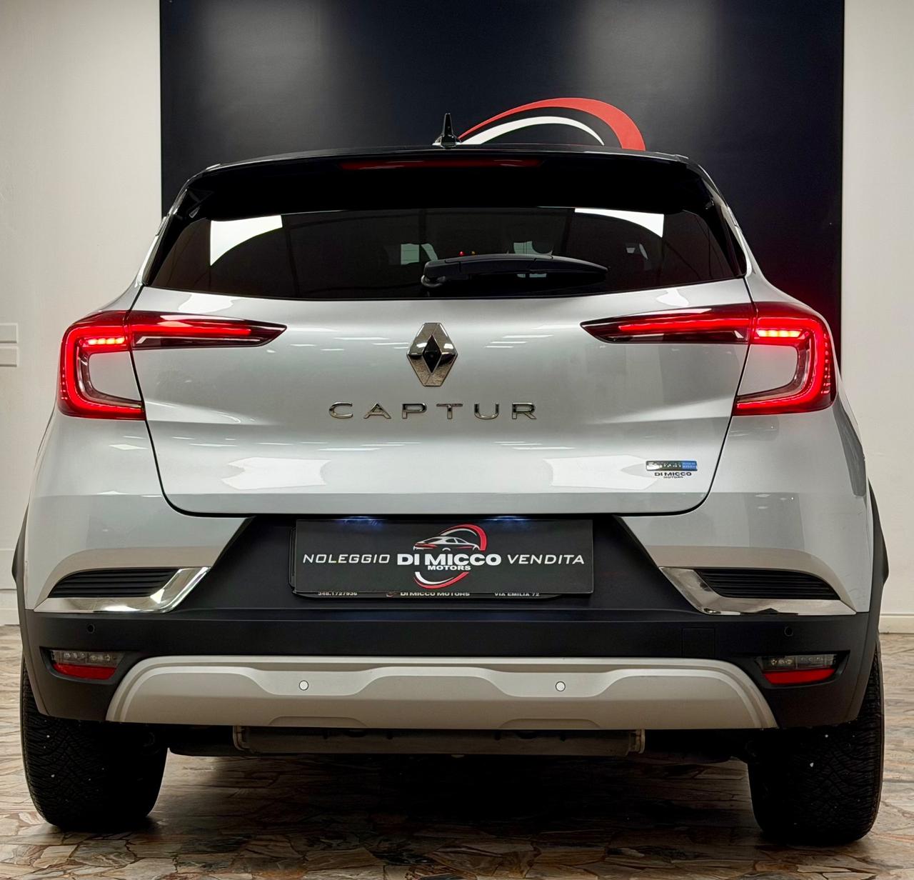 Renault Captur Plug-in Hybrid E-Tech 160 CV Intens
