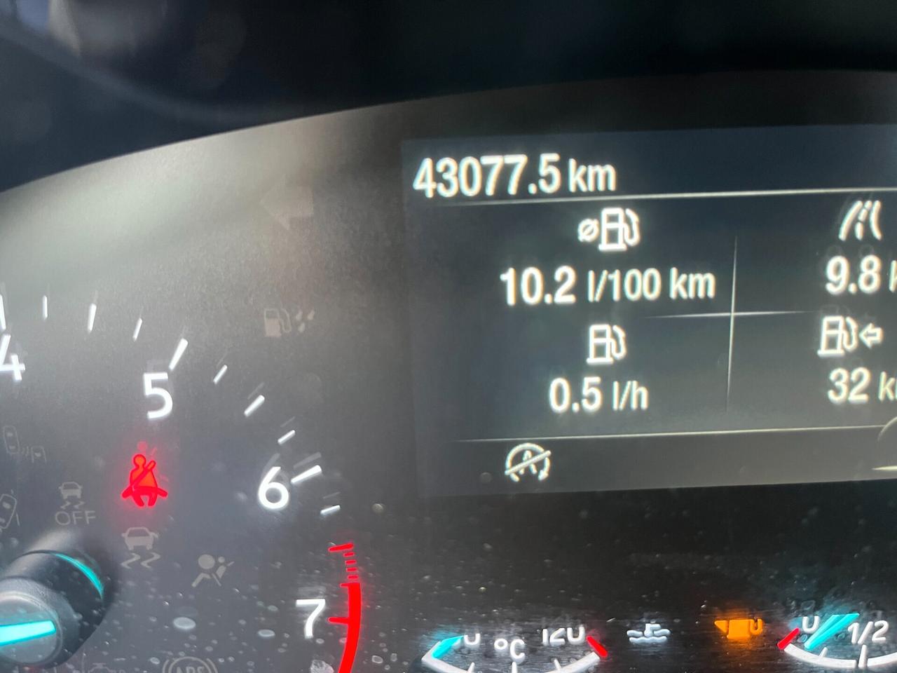 Ford Focus 1.0 EcoBoost Hybrid 125 CV 5p. ST-Line