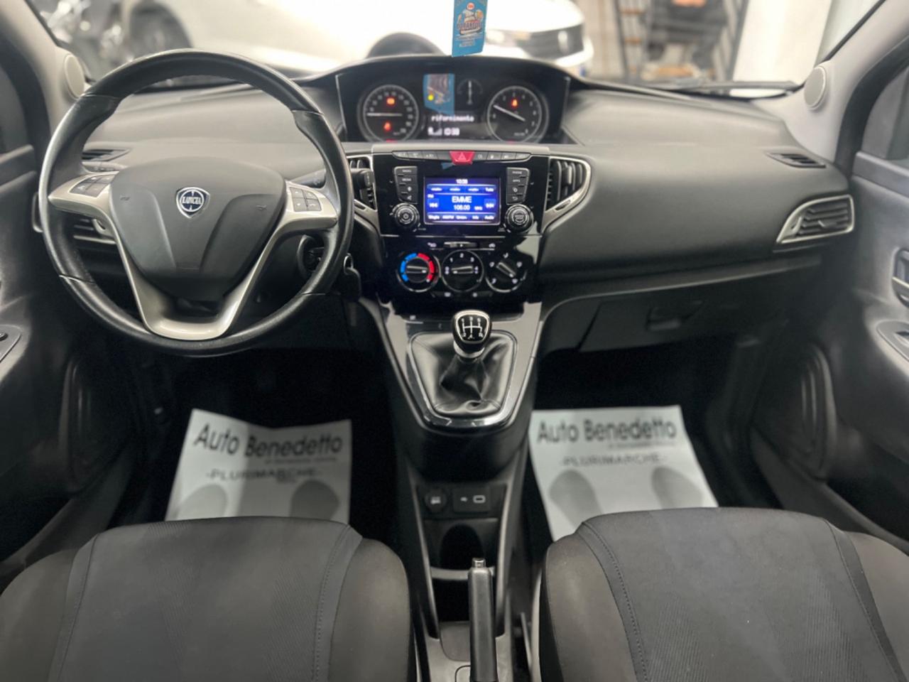 Lancia Ypsilon 1.2 69 CV GPL Ecochic Gold 2019