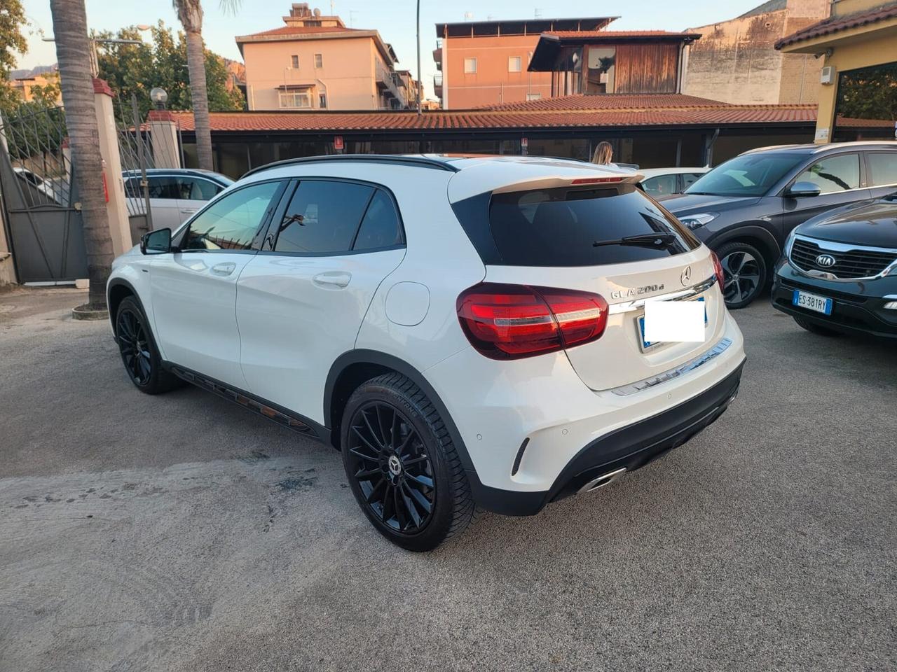 Mercedes-benz GLA 200 d Automatic Premium