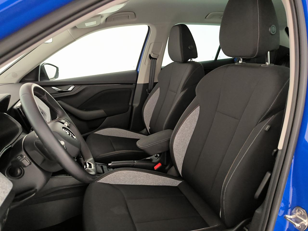Skoda Kamiq 1.0 tsi black dots 95cv