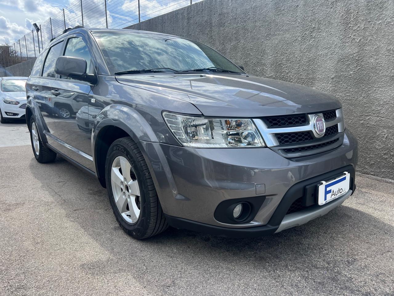 Fiat Freemont 2.0 Multijet 140 CV,7 posti,Climatronic bizona,sensori di parcheggio,cruise,ecc.