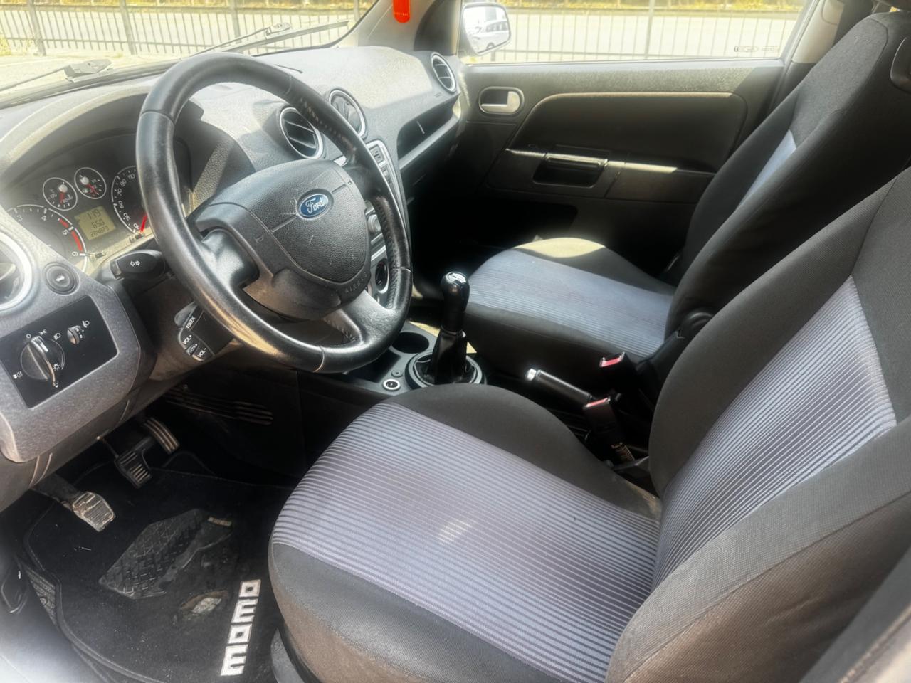 Ford Fusion 1.4 TDCi 5p. Collection