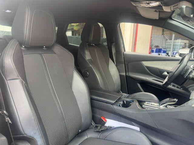 PEUGEOT 3008 Hybrid 225 e-EAT8 GT Pack